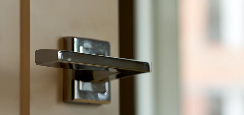 Door Lever Knob Repair in Tehachapi, California