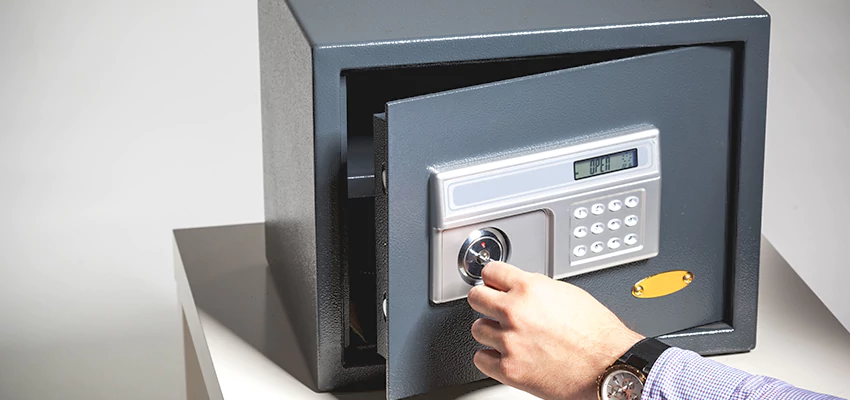 Jewelry Safe Unlocking Service in Tehachapi, California